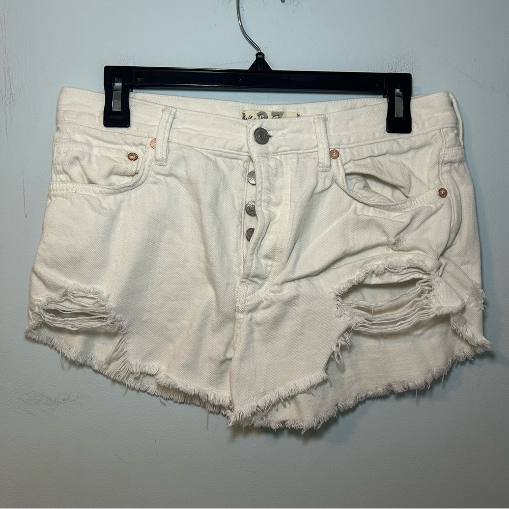 We the Free Free People White Ripped & Distressed Jean Shorts Size 27